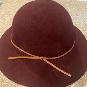 Women’s Panama Style Burgundy Hat